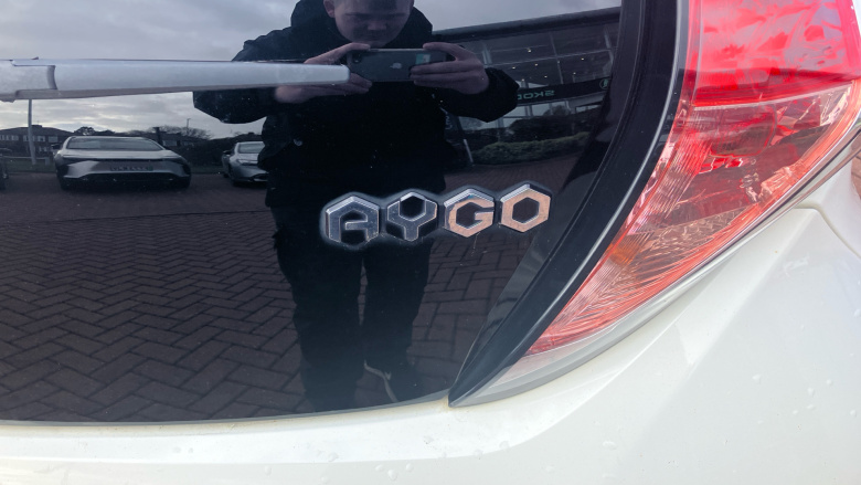 Toyota Aygo 1.0 VVT-i X-Press 5dr Petrol Hatchback